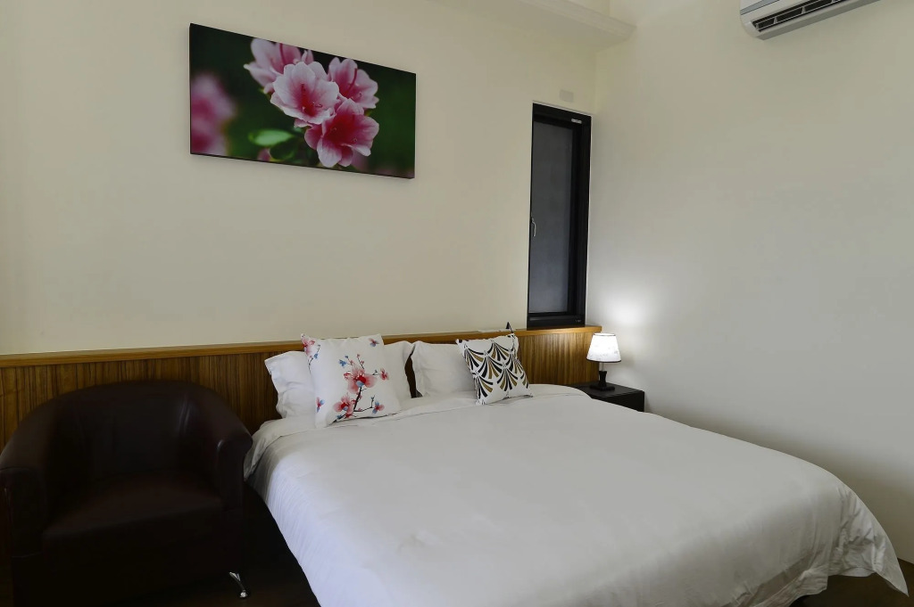 Begonia B&B