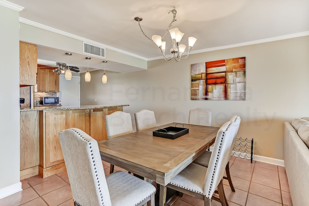 6th Floor, Updated and Beautiful! Oceanfront Condo With Balcony, Fishing Pier