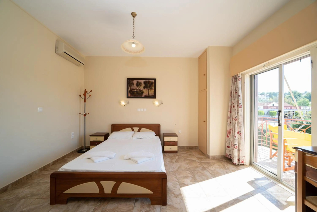Lorenzo House Apartments