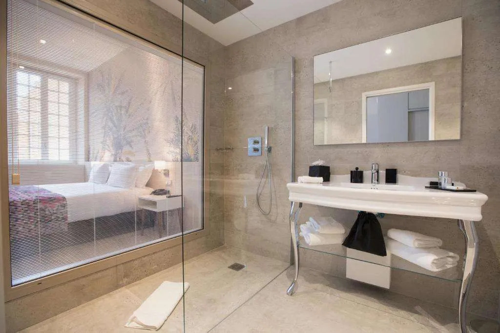 Palais Saleya Apartment & Suite