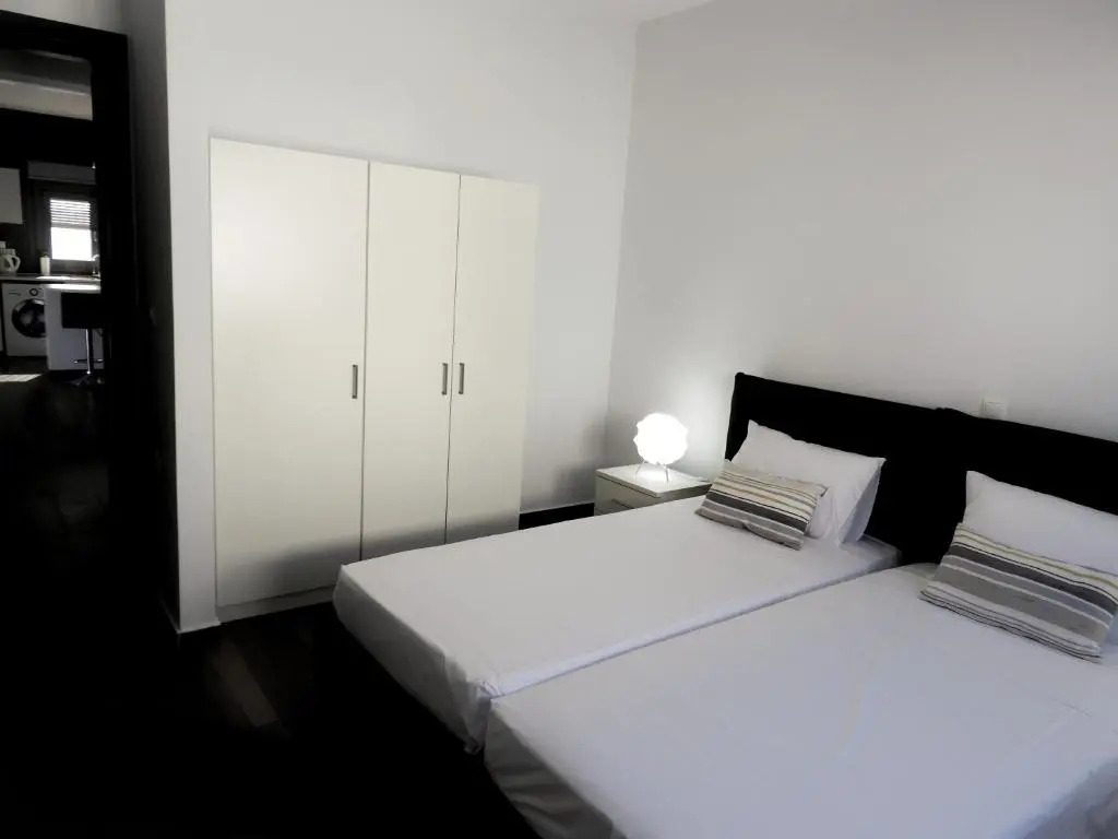 Previllage RED Apartment