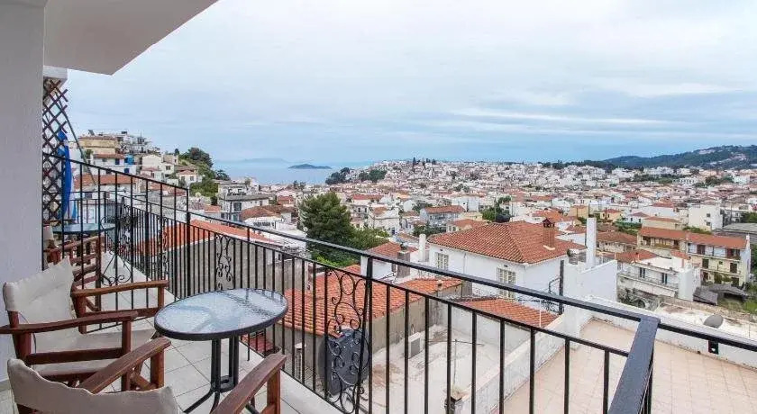 Stathis House