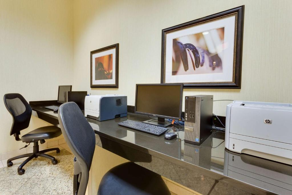 Drury Inn & Suites St Joseph