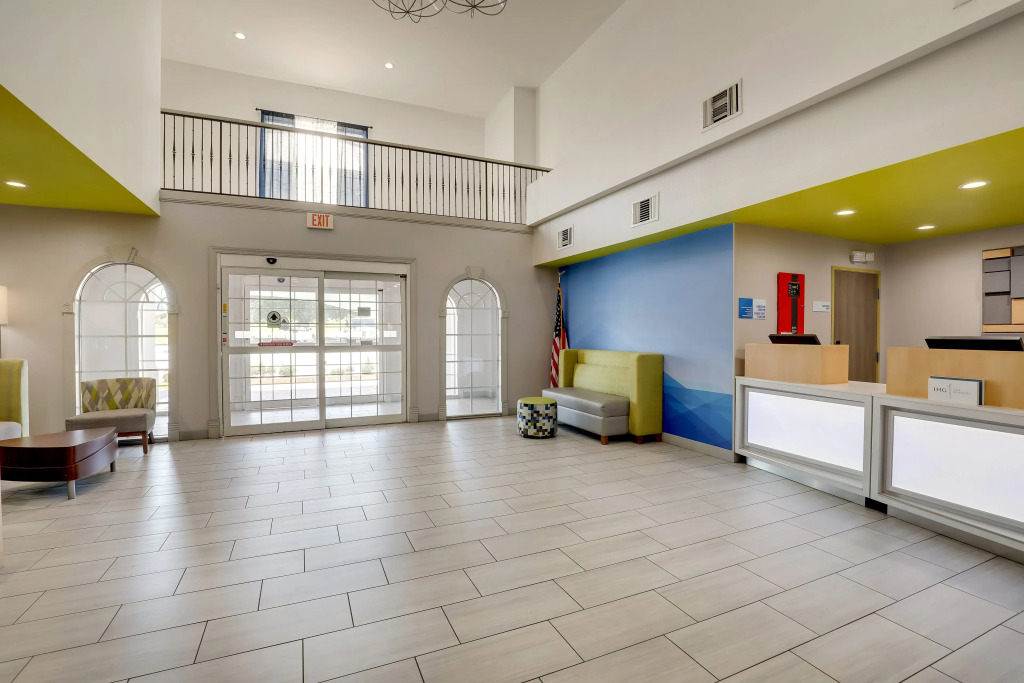 Holiday Inn Express & Suites Orangeburg by IHG