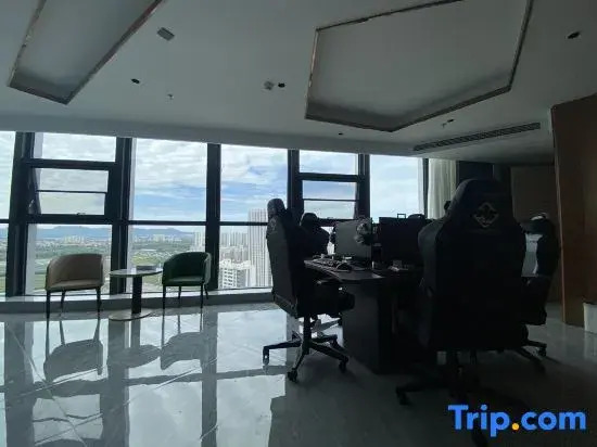 Yunzhen Xiyue Esports Hotel (Hongqi Street Xinli Plaza Branch)