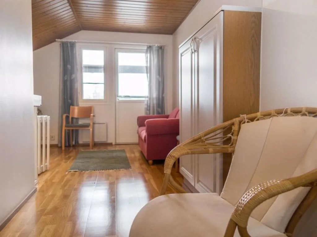 Alppitalo punatähti 7 apt 4