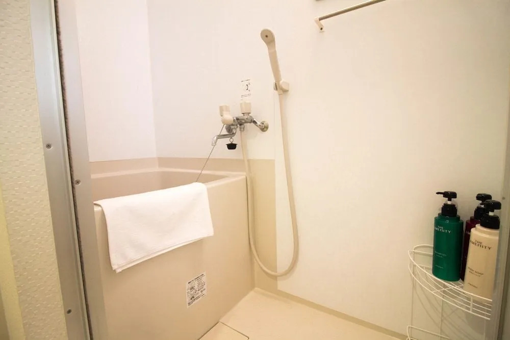 Intercity Osaka Service Apartment