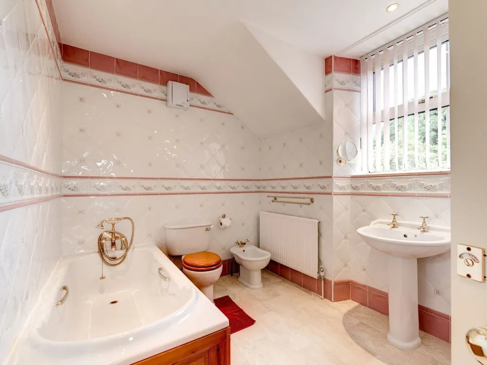 Vintage Holiday Home at Elterwater With Swimming Pool