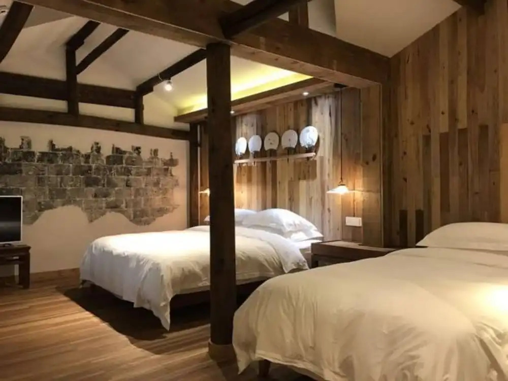 SSYZ Boutique Inn