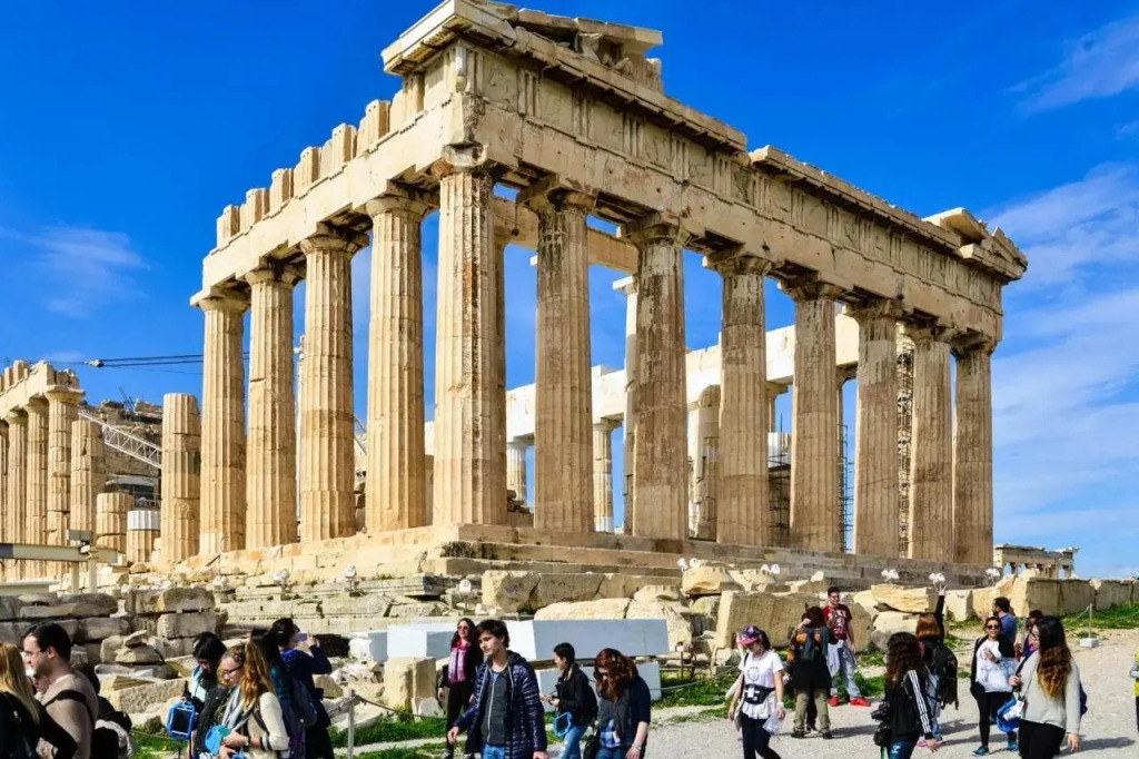 Athens cozy Studio 4 min walk to the Acropolis hil