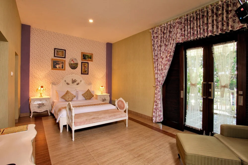 The Victoria Luxurious Guest House