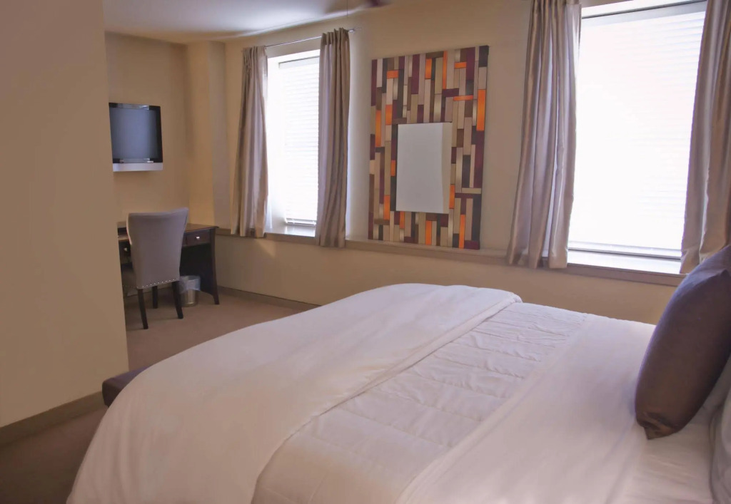 V Boutique Hotel