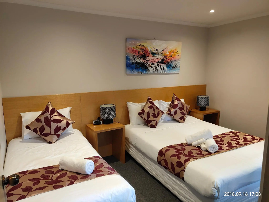 Coachman Motel and Holiday Units