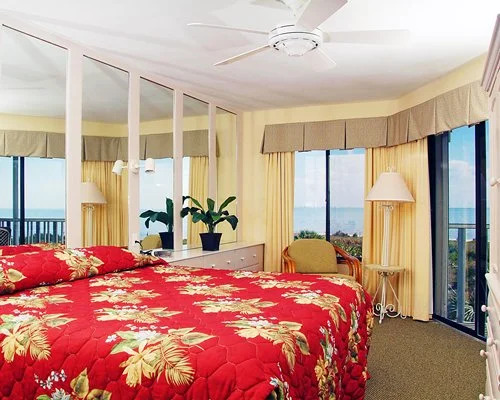 Shell Island Beach Club