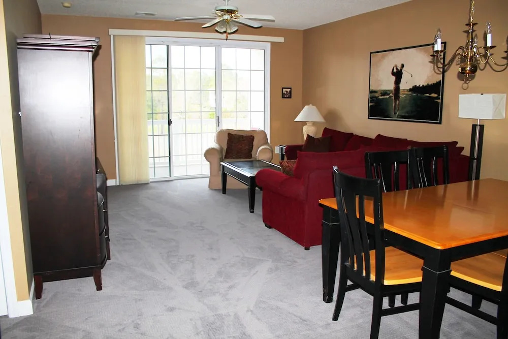 522 Ironwood Condo