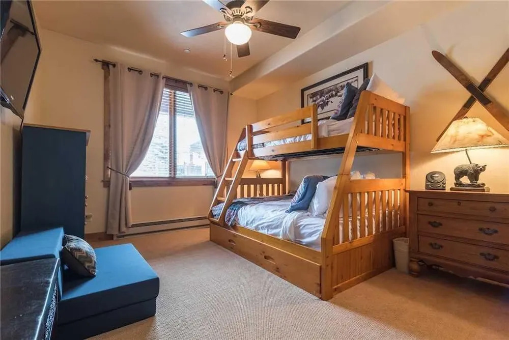3110 Champagne Lodge, Trappeur's Crossing Apartment 3