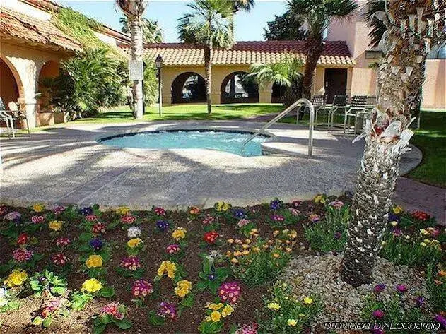 Radisson Hotel Tucson Airport