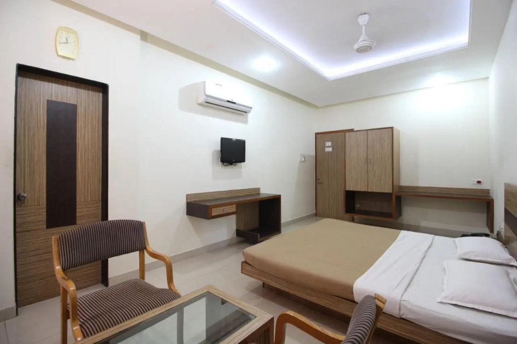 Hotel Chivala Beach