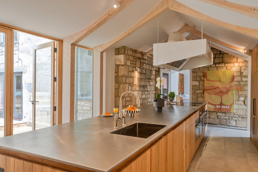 Holiday Home in Painswick, No Deposit