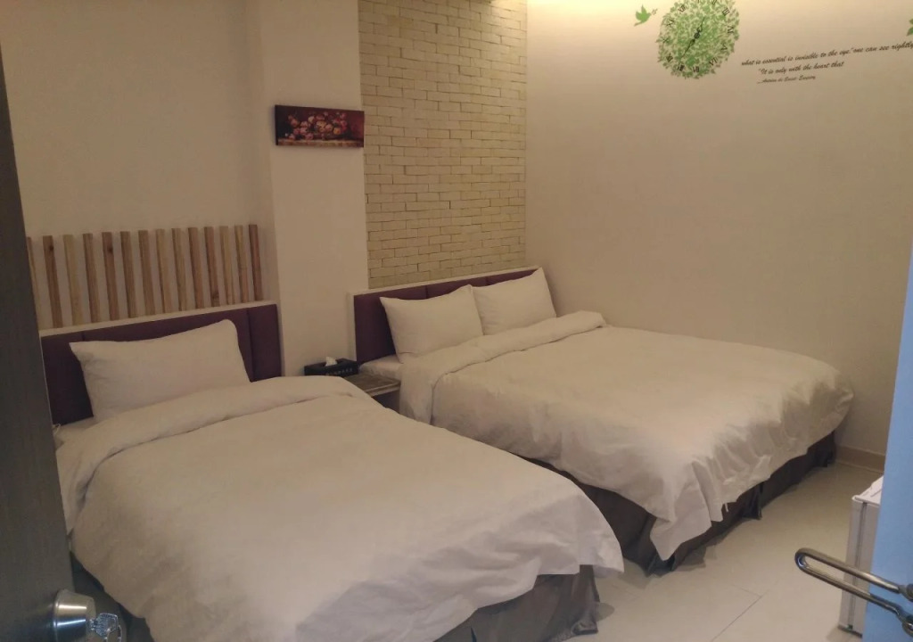 Tilon Hotel
