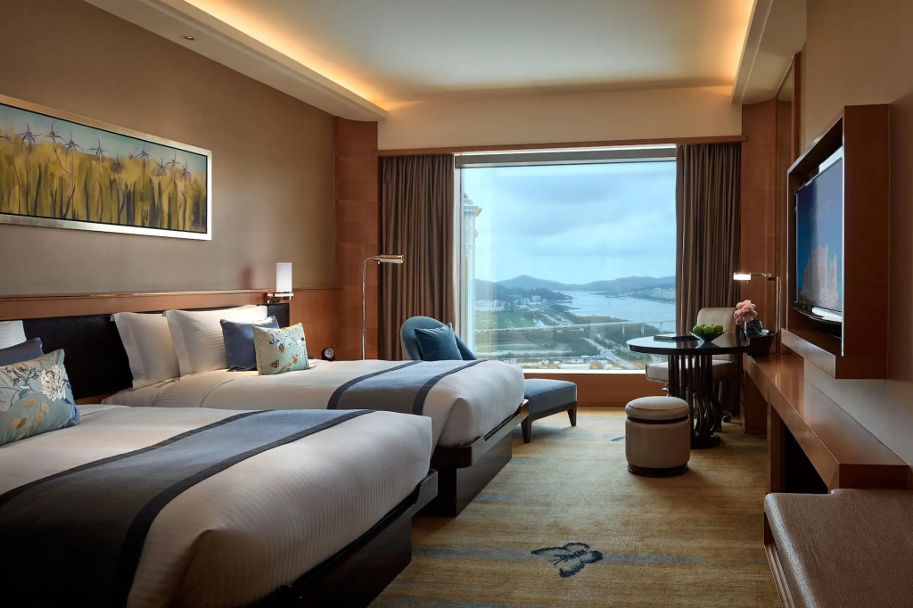 Galaxy Hotel