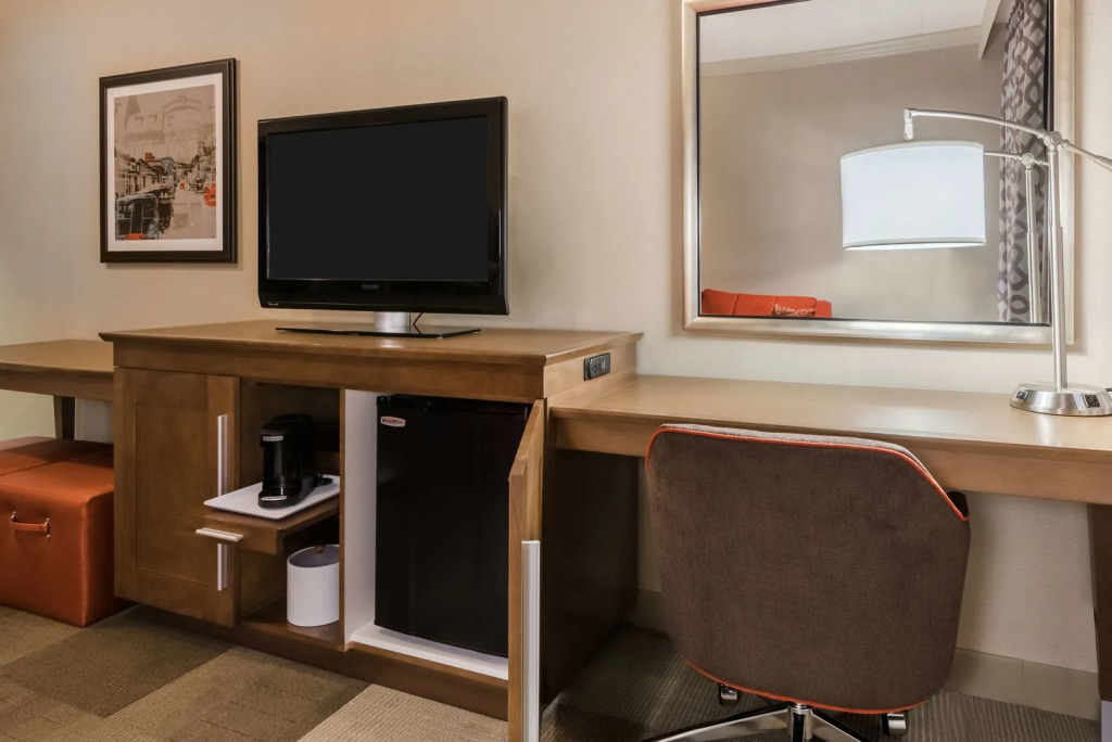 Hampton Inn Coventry-Warwick Area