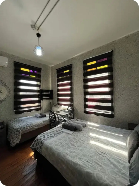 Taksim Cinar Suit