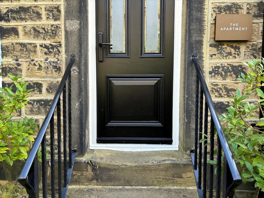 Manor House Lindley