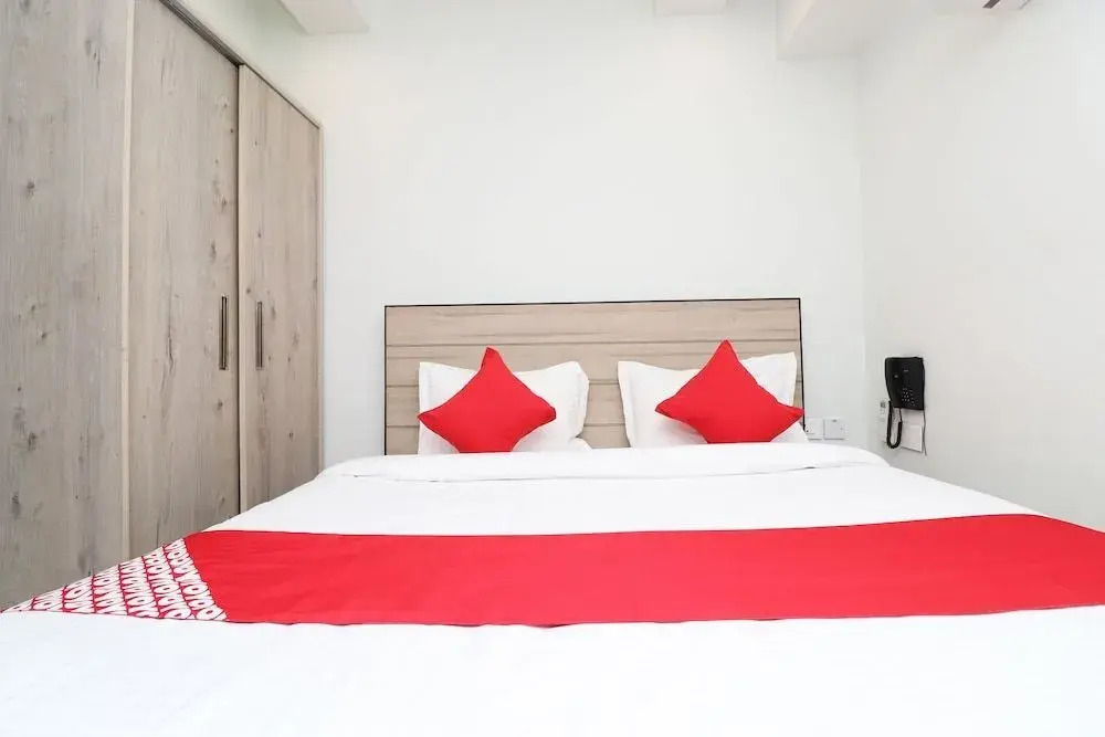 Happy Homes by OYO Rooms