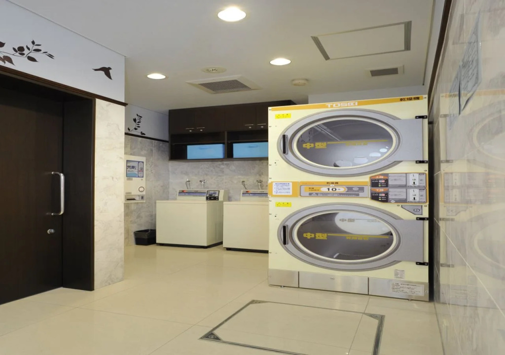 Toyoko Inn Shin takaoka eki Shinkansen Minami guchi
