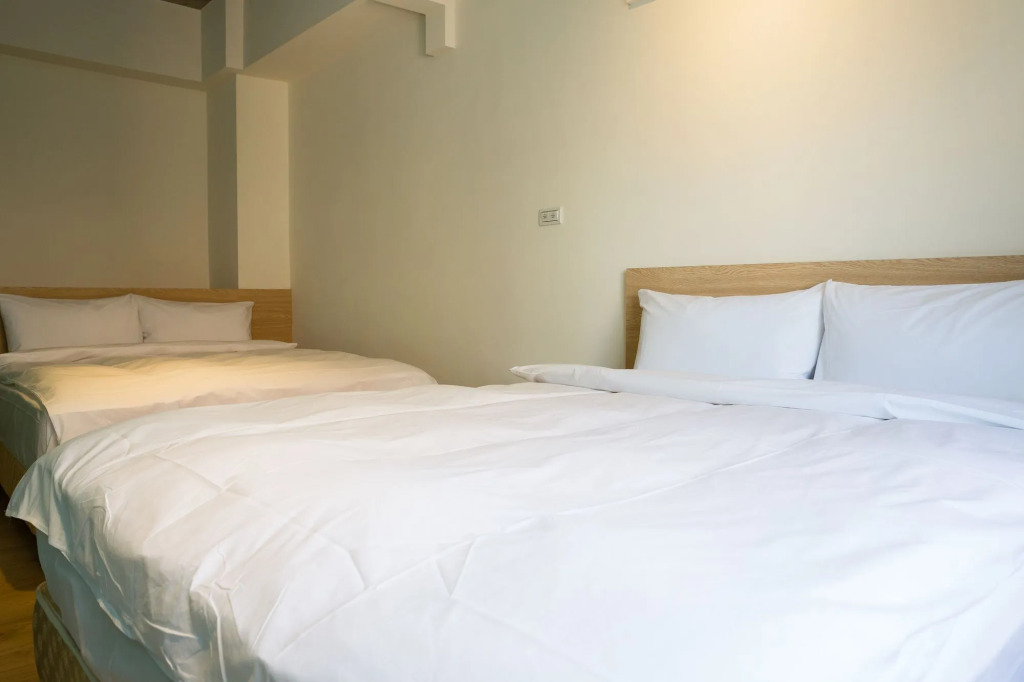 CHECK inn Express Taichung Yizhong