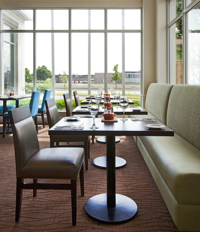 Hilton Garden Inn Montreal Airport