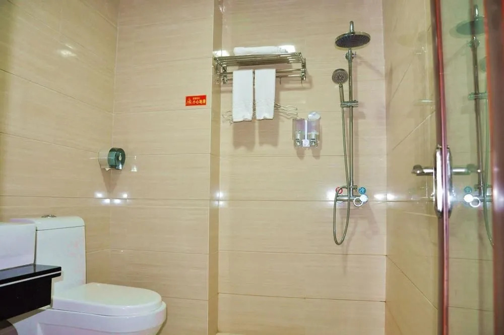 Oriental Shine Hotel