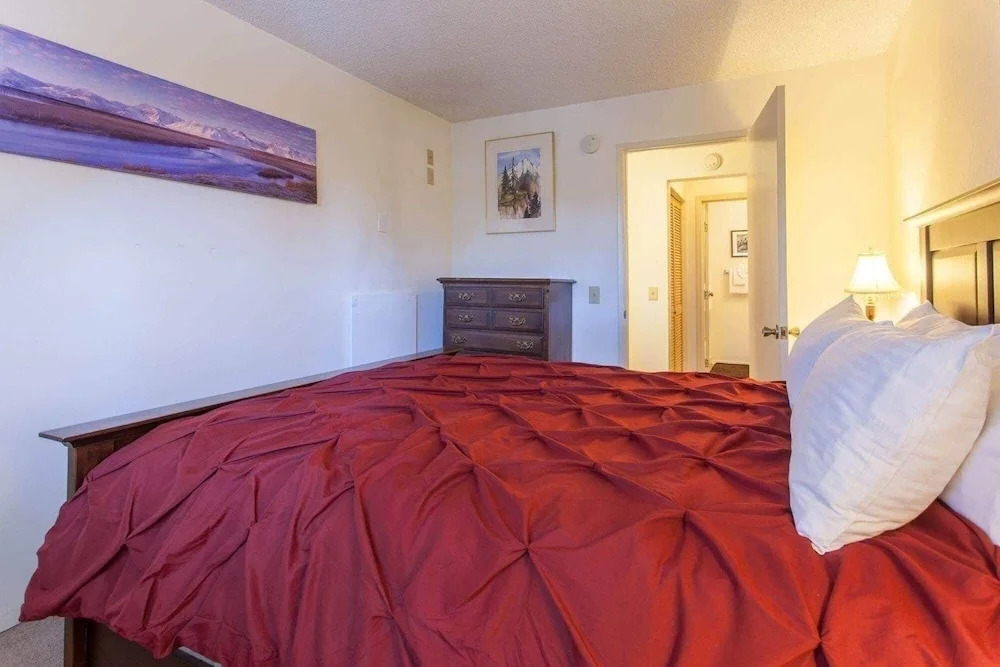 Mammoth View Villas # 34