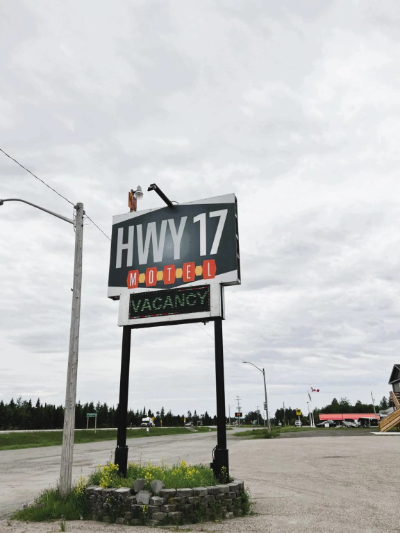 HWY 17 Hotel