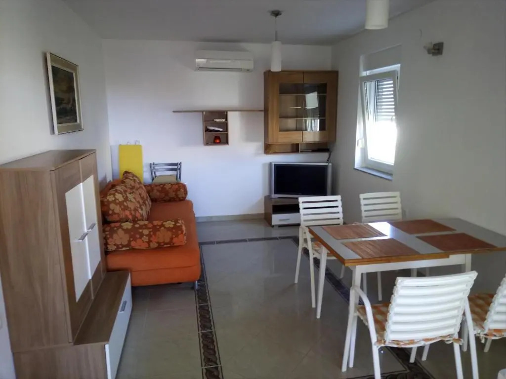 Apartments President