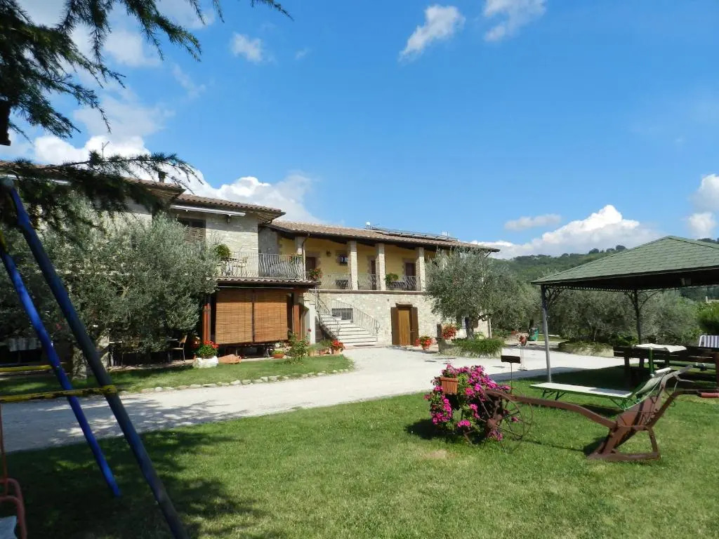 Agriturismo Assisi La Rocca