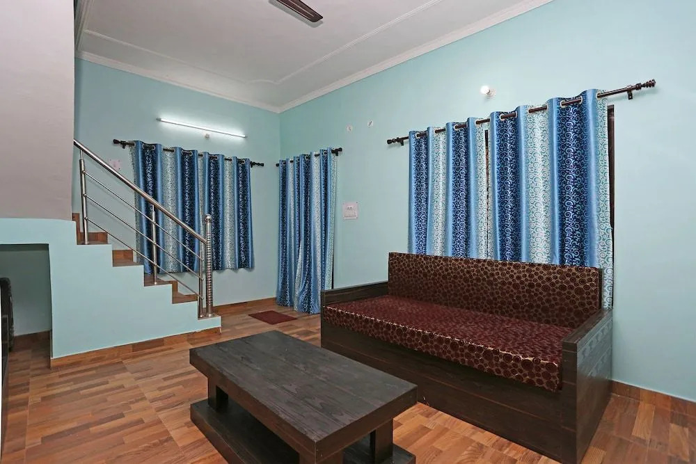 OYO 10855 Home 1BHK Villa Bhimtal