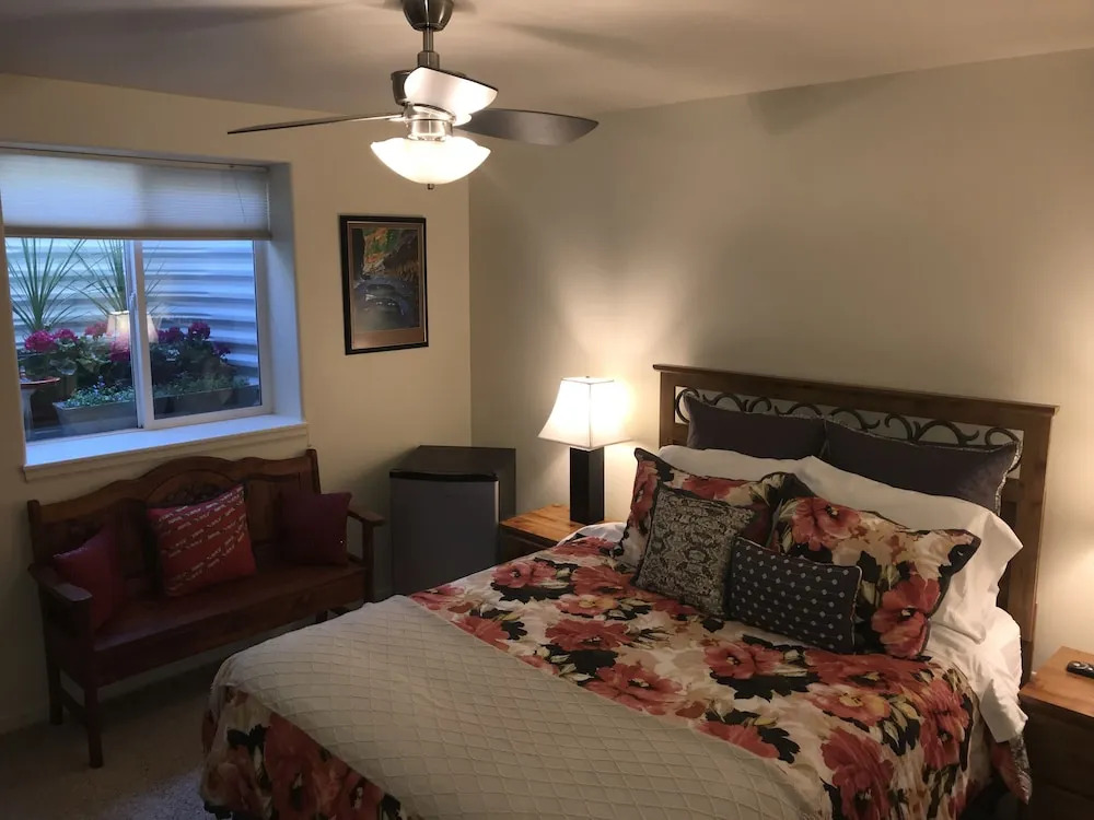 Bridal Veil Bed and Breakfast