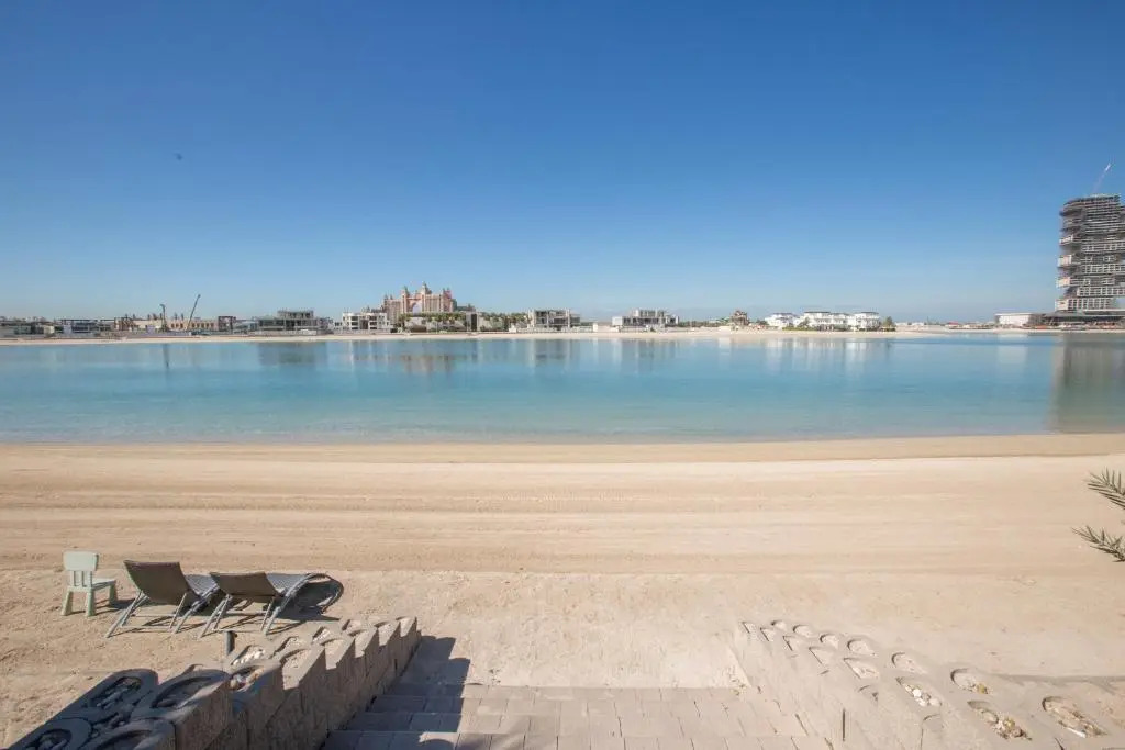Maison Privee - Prvt Pool & Beach Access in Luxury Palm Jumeirah 6BR Villa