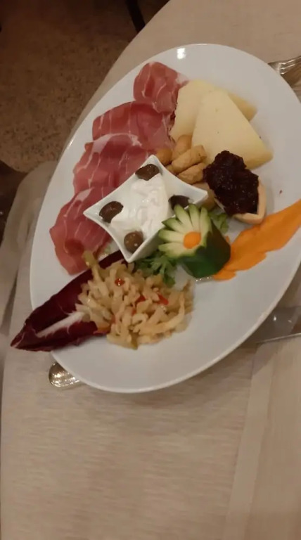 Hotel Turandot-Osteria-Pizzeria "Nanni"