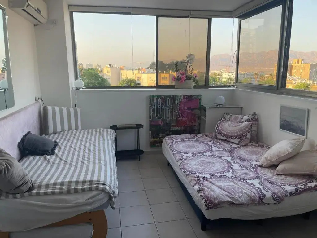 123Eilat tzofit