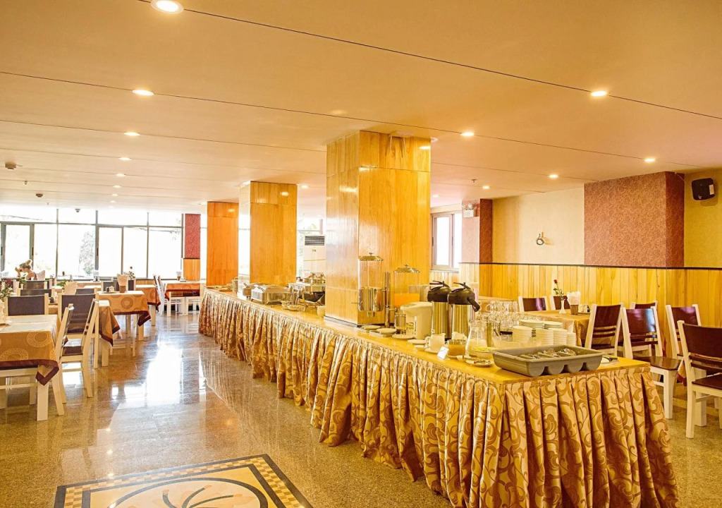 Golden Rain 2 Hotel Nha Trang Beach