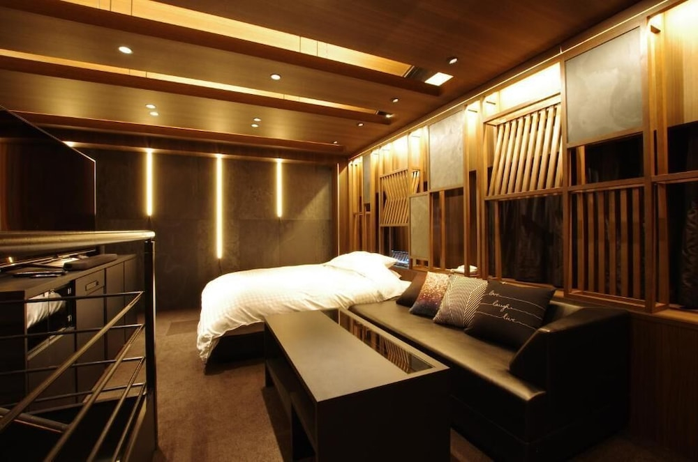 Susukino Love Hotel-1