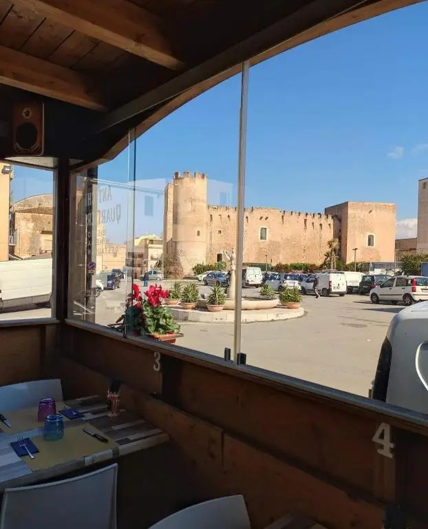 Agli Antichi Quartieri Apartments & Room