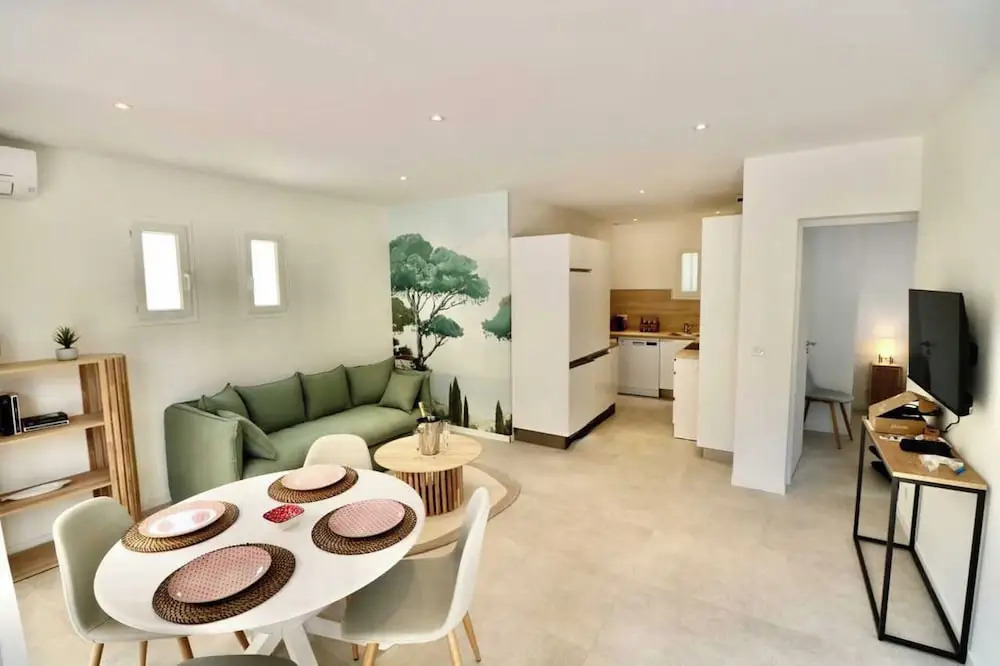 Bright House - AC - 2br-4p - Gassin