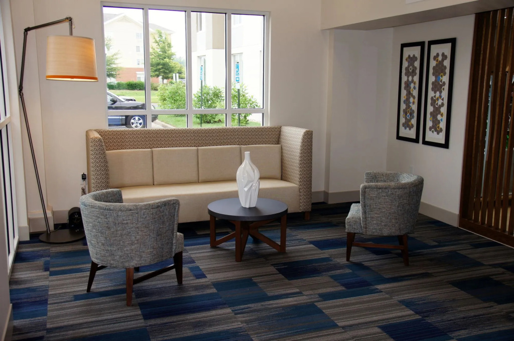 Holiday Inn Express Chesapeake - Norfolk by IHG