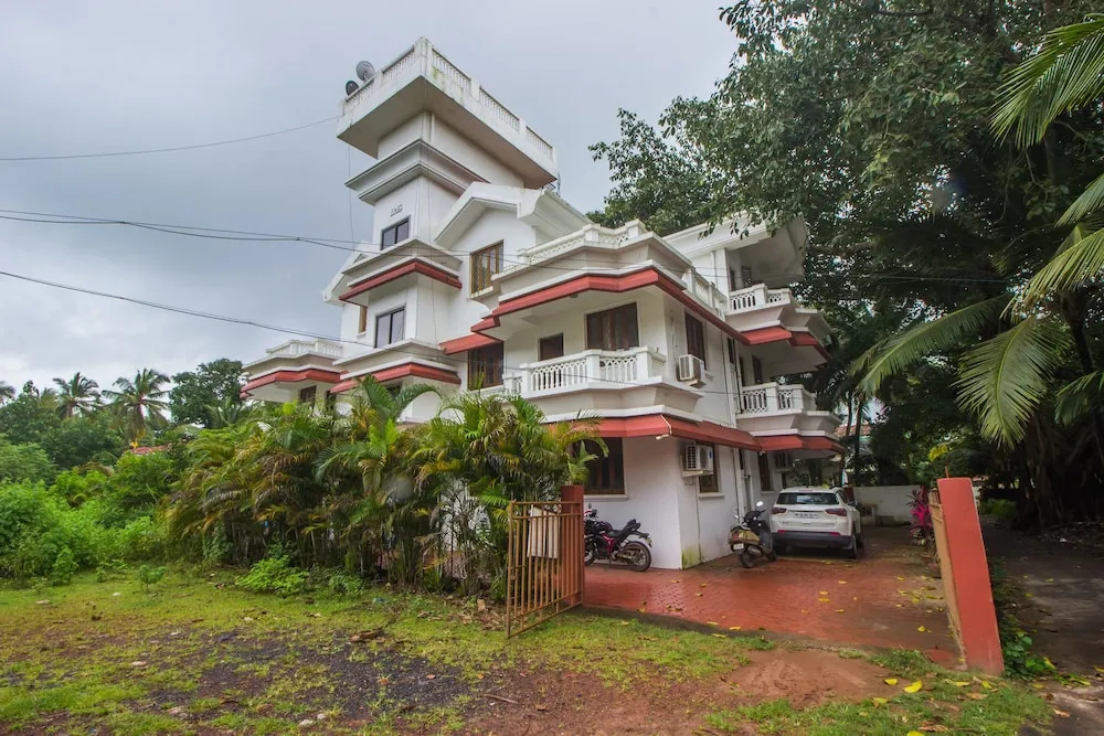 OYO 18661 Home Peaceful Stay Fatrade Beach