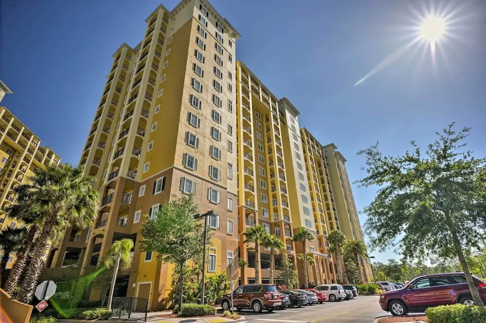 Luxury Orlando Escape - 4 Mi to Disney World!