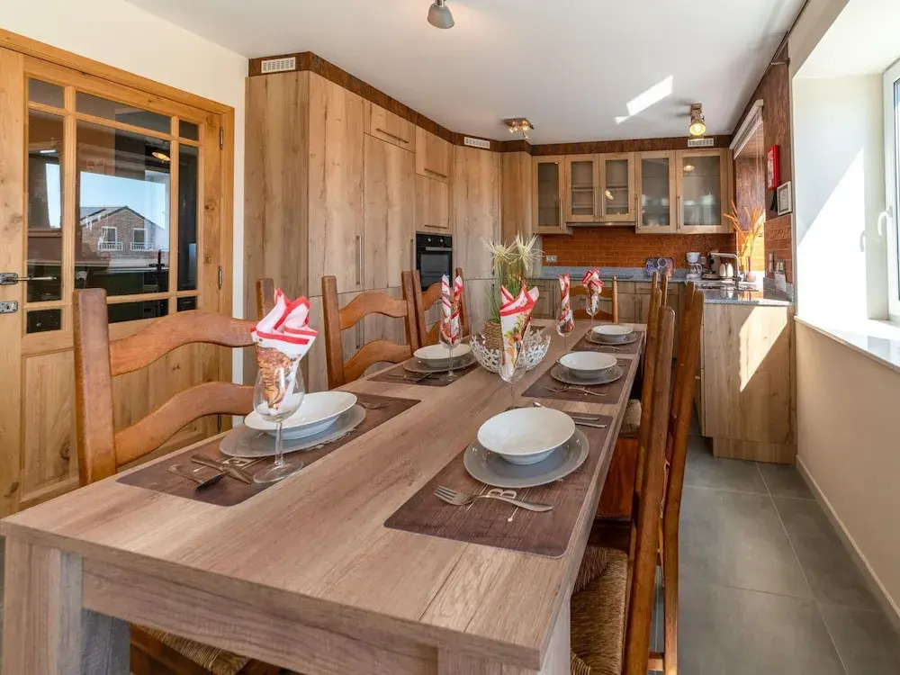 Roomy Getaway Near Spa F1